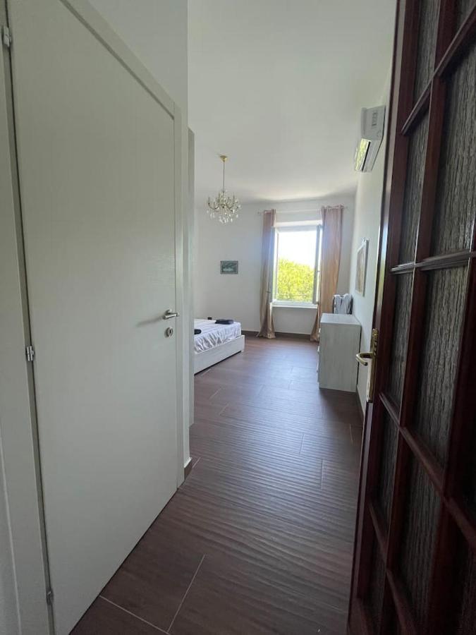 Ferienwohnung Autumn Vado Ligure Exterior foto